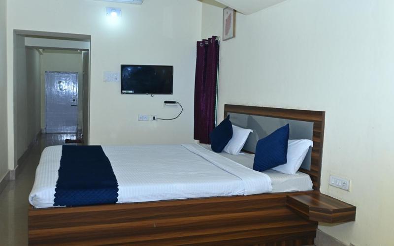 Hotel The Finch Пурі Екстер'єр фото